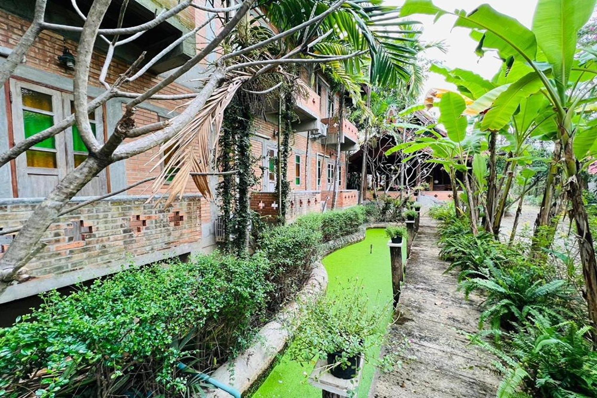 Amethyst Hotel Chiang Mai Exterior foto